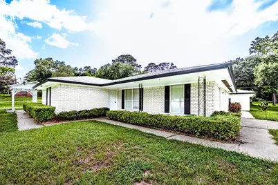 1797 Sh 30 E, Huntsville, TX 77320 - Photo 2