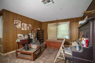104 Britton Dr, Silsbee, TX 77656 - Photo 10