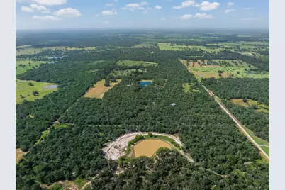 6811 Mockingbird Road, Flatonia, TX 78941 - Photo 38