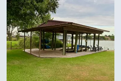121 Cedar Lane, Seabrook, TX 77586 - Photo 12