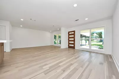 1715 Fawnhope Drive, Houston, TX 77008 - Photo 14
