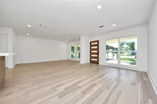 1715 Fawnhope Dr, Houston, TX 77008 - Photo 14