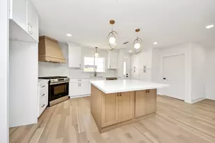 1715 Fawnhope Dr, Houston, TX 77008 - Photo 22