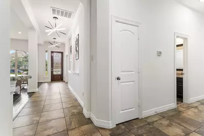 8914 Vineyard Valley Court, Tomball, TX 77375 - Photo 16