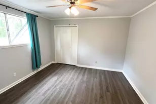 803 Glen Hollow Dr, Conroe, TX 77385 - Photo 20