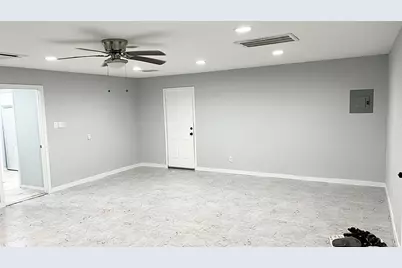 803 Glen Hollow Drive, Conroe, TX 77385 - Photo 22