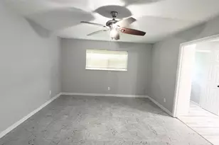 803 Glen Hollow Dr, Conroe, TX 77385 - Photo 10