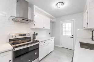 1109 E Columbia Ln, Deer Park, TX 77536 - Photo 8