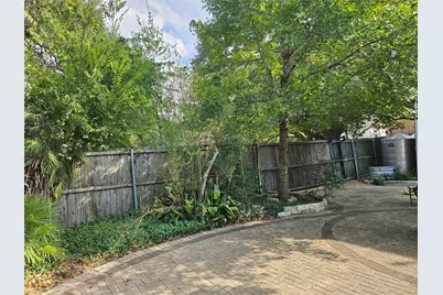 4034 Tartan Lane, Houston, TX 77025 - Photo 4