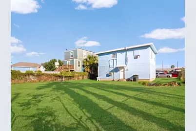 6004 Avenue T, Galveston, TX 77551 - Photo 12