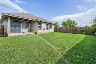 128 Dove Ct, Navasota, TX 77868 - Photo 28
