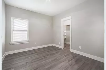 9307 Tower Street, Houston, TX 77088 - Photo 16