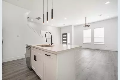 9307 Tower Street, Houston, TX 77088 - Photo 8