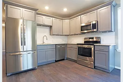 1501 Hawthorne Street, Houston, TX 77006 - Photo 2