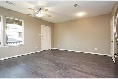 1501 Hawthorne Street, Houston, TX 77006 - Photo 4