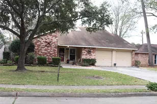 17114 Golf Club Dr, Crosby, TX 77532 - Photo 1