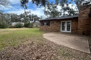 5811 E S F Austin Rd, Freeport, TX 77541 - Photo 6
