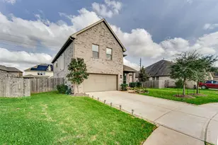 2207 Pickford Terrace Ln, Richmond, TX 77469 - Photo 2