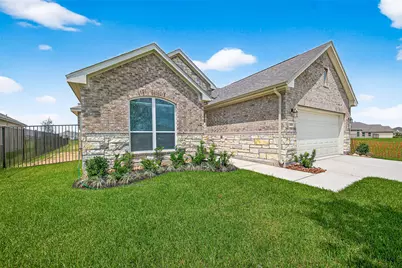 2919 Golden Isle Drive, Texas City, TX 77568 - Photo 2