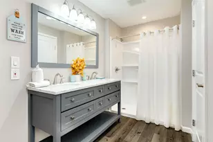 4421 Pelican Rd, Jamaica Beach, TX 77554 - Photo 24