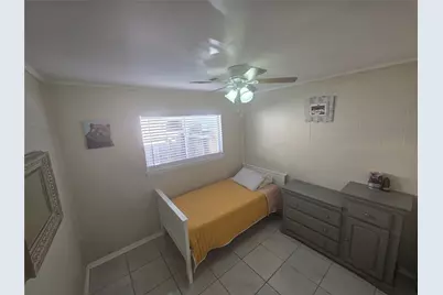 10315 Carthage Drive, Houston, TX 77089 - Photo 10