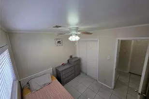 10315 Carthage Dr, Houston, TX 77089 - Photo 8