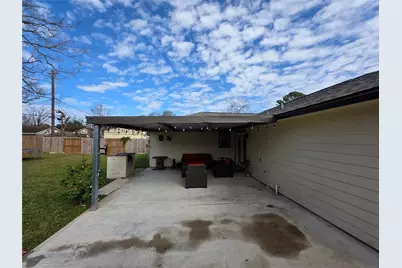 10315 Carthage Drive, Houston, TX 77089 - Photo 18