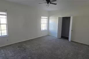 17471 Red Oak Dr, Houston, TX 77090 - Photo 8