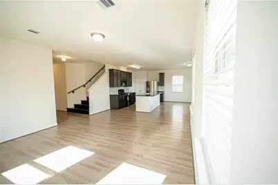 10730 Nathaniel Valley Path, Houston, TX 77016 - Photo 12