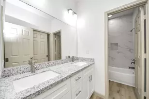 2119 Esther Dr, Houston, TX 77088 - Photo 32