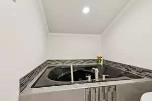 2 Mariner Village Dr, Seabrook, TX 77586 - Photo 34