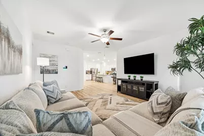 4323 Oakdale Mist Drive, Dickinson, TX 77539 - Photo 4