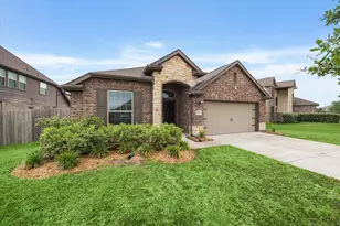 4323 Oakdale Mist Dr, Dickinson, TX 77539 - Photo 1
