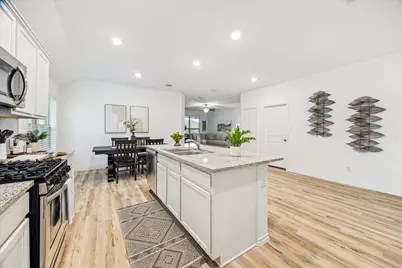 4323 Oakdale Mist Drive, Dickinson, TX 77539 - Photo 14