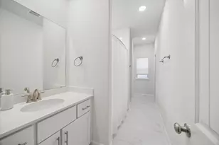 334 W 26th St, Houston, TX 77008 - Photo 20