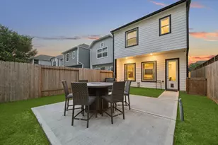 334 W 26th St, Houston, TX 77008 - Photo 24