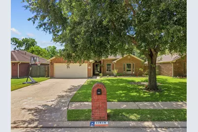 11819 Santa Fe Trail, Santa Fe, TX 77510 - Photo 2