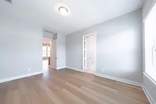 10916 Brambling Wood Dr, Houston, TX 77043 - Photo 22