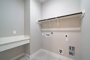 10916 Brambling Wood Dr, Houston, TX 77043 - Photo 18