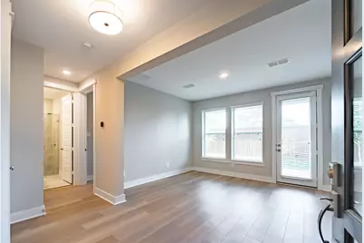 10916 Brambling Wood Drive, Houston, TX 77043 - Photo 6