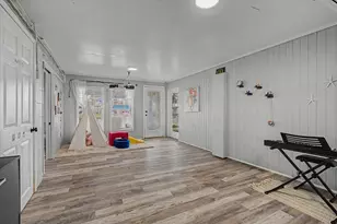 313 Ling, Bayou Vista, TX 77563 - Photo 24