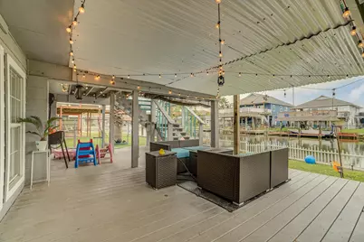 313 Ling, Bayou Vista, TX 77563 - Photo 38