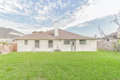 13735 Branford Greens Drive, Houston, TX 77083 - Photo 22