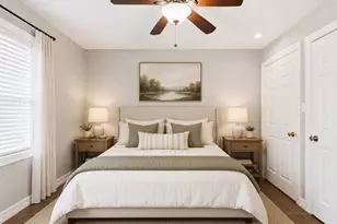 11914 Meadowfair St, Houston, TX 77076 - Photo 6