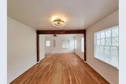 2816 Elser, Houston, TX 77009 - Photo 8