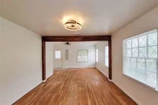 2816 Elser, Houston, TX 77009 - Photo 8