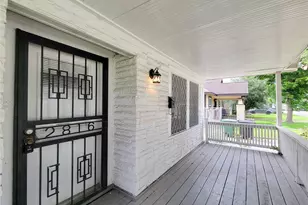 2816 Elser, Houston, TX 77009 - Photo 2