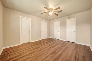 3111 Overcross Dr, Houston, TX 77045 - Photo 14