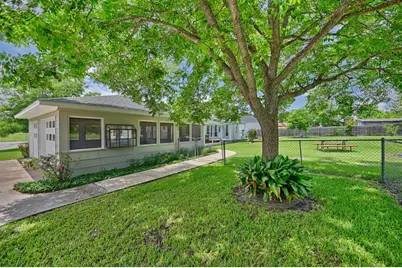 1406 Victoria Street, Navasota, TX 77868 - Photo 44