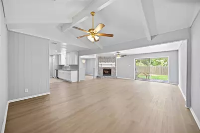 11006 Thackery Lane, Houston, TX 77016 - Photo 8